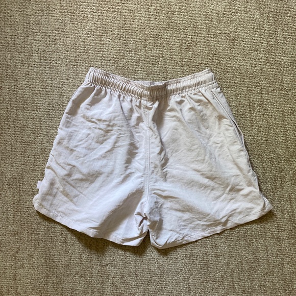 Aritzia TNA Big Easy Short - Picture 2 of 4